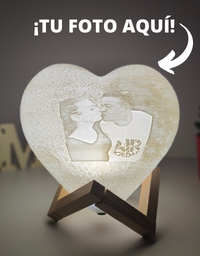 Lámpara Luna y Corazón 3D personalizable
